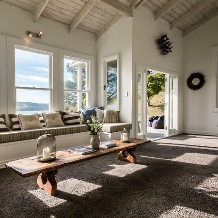 Circular Bay Villa Onetangi Exterior photo